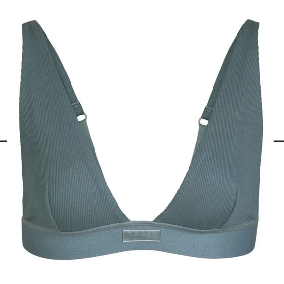 SKIMS Cotton Rib Plunge Bralette in Kyanite L - Picture 4 of 9